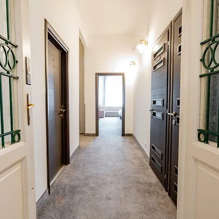 Griffin בית הארחה בודפשט