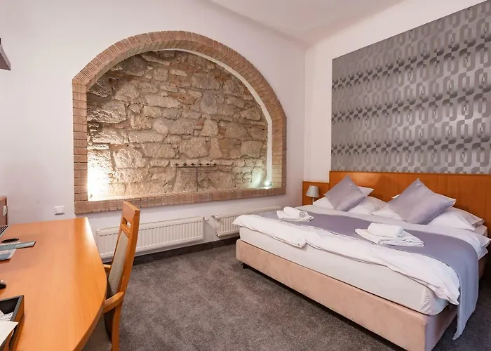 Griffin ゲストハウス 4*